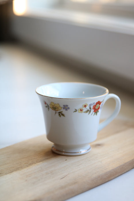 Cozy Sweater Teacup Candles