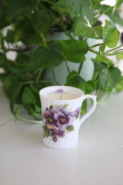 Recycled Teacup Candles