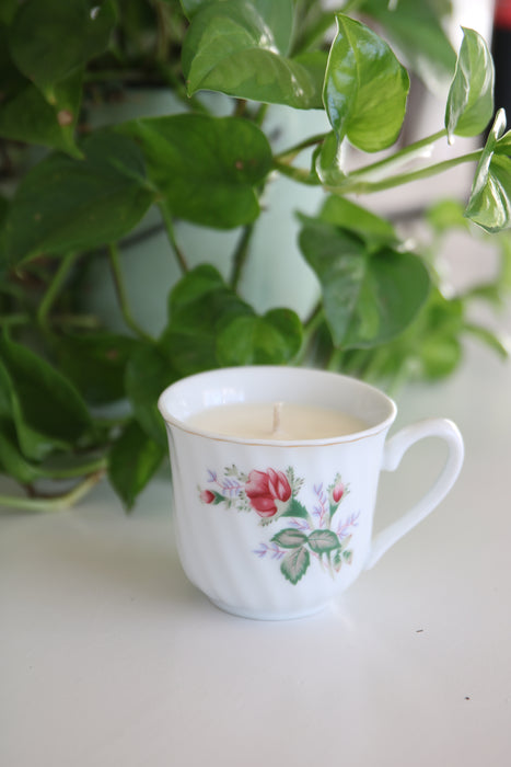 Recycled Teacup Candles