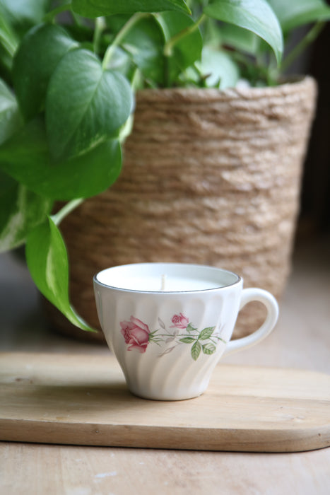 Recycled Teacup Candles