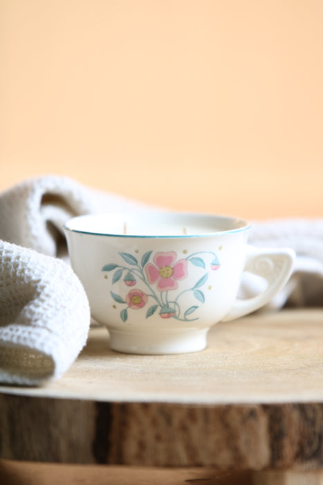 Recycled Teacup Candles
