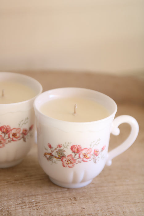 Recycled Winter Teacup Candle - Cranberry Marmalade